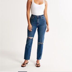 Abercrombie Curve Love Ultra High Rise Ankle Straight Jean